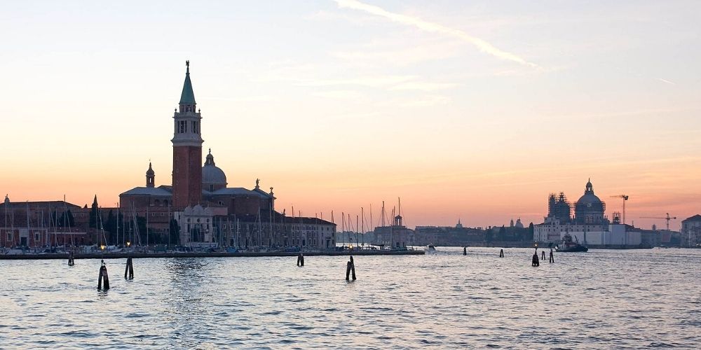 20220421082036san giorgio maggiore al tramonto.jpg